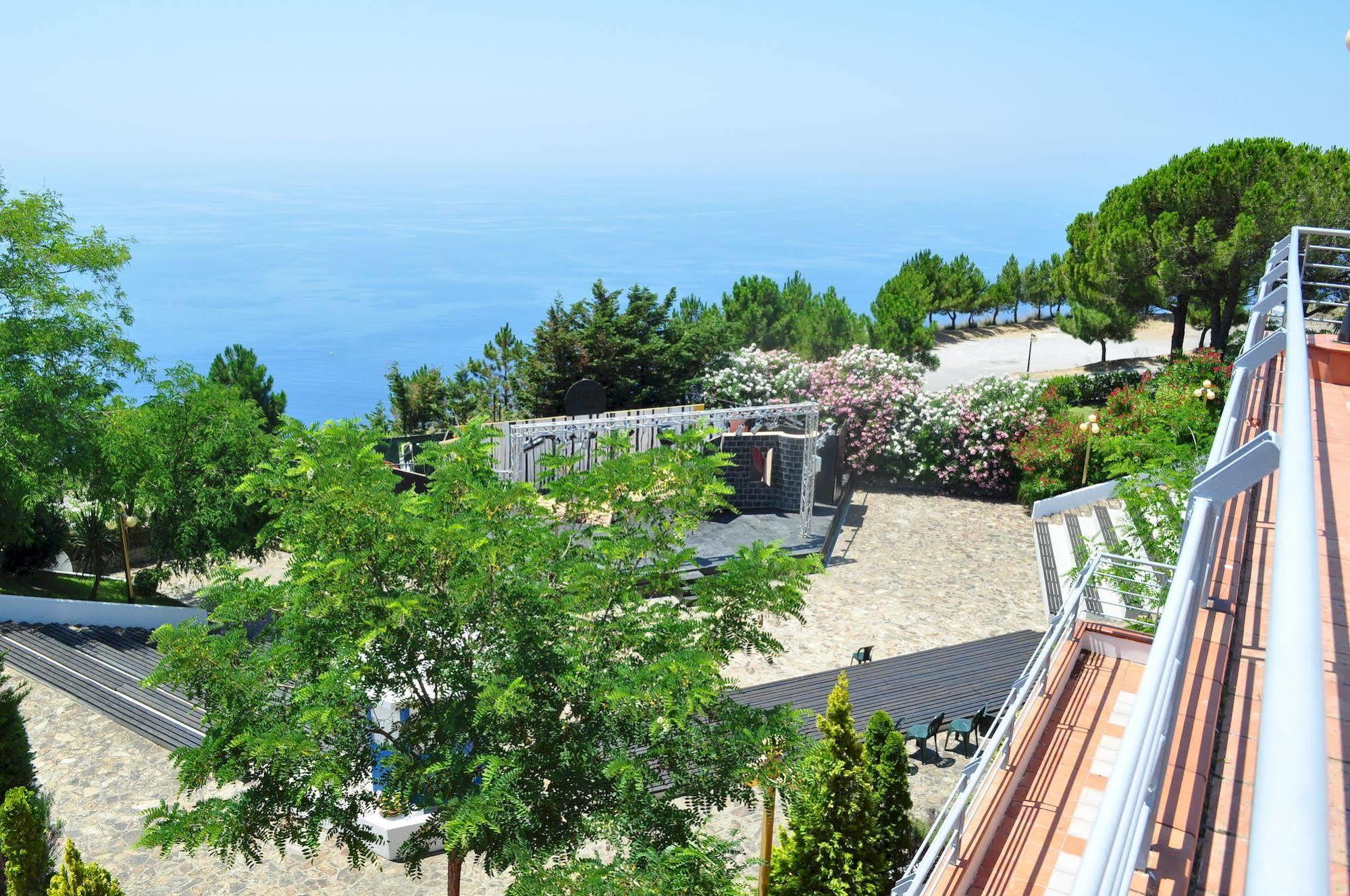 Club Residence Pianetamaratea Santa Caterina  Exteriér fotografie